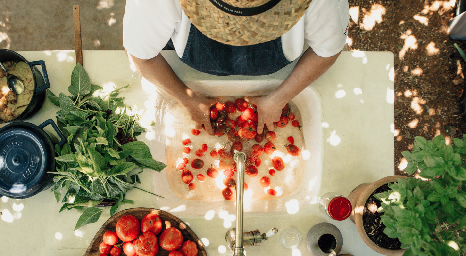 Altogether, kinder hospitality